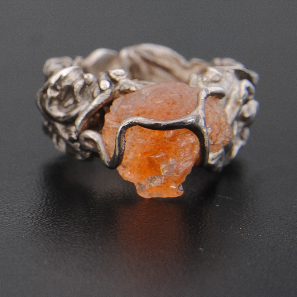 Bague avec pierre der soleil; Pièce Unique