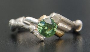 Bague artisanale en argent avec pierre naturelle – Fusyom